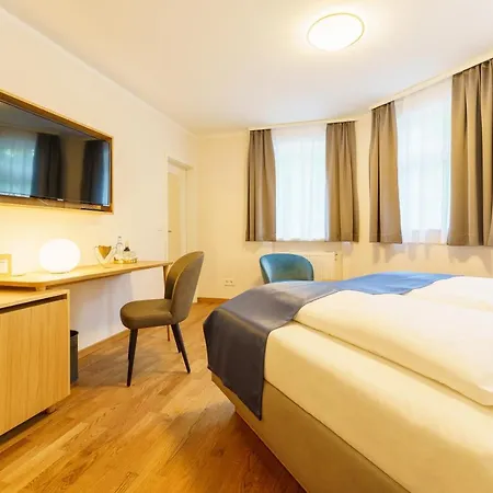 Wilder Mann Otel 4*